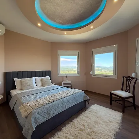 Heavens Balcony Meteora Daire Kalampáka