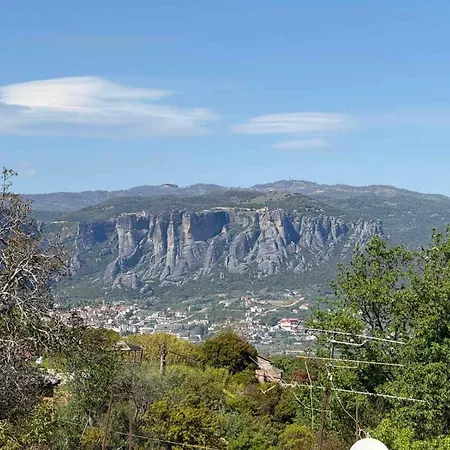 Heavens Balcony Meteora Apartment