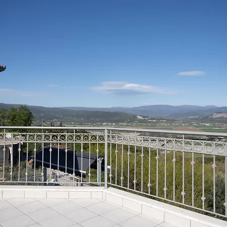 Daire Heavens Balcony Meteora