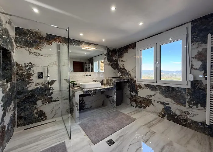 Heavens Balcony Meteora *